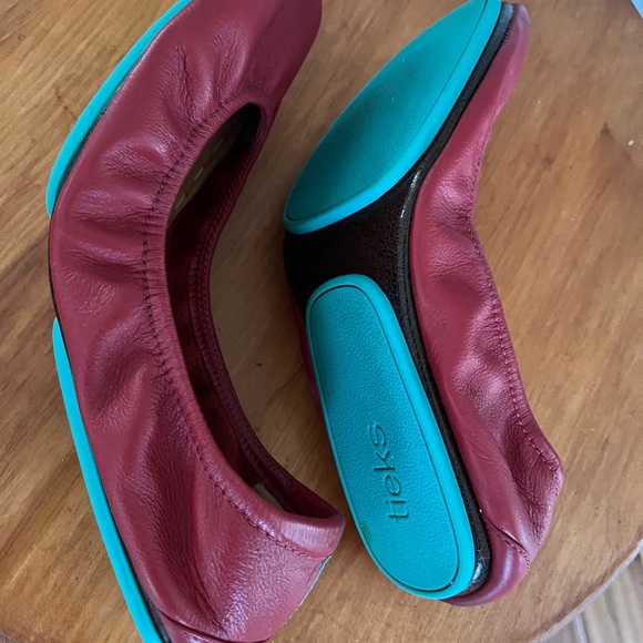 Tieks Cardinal Red - Picture 6 of 6